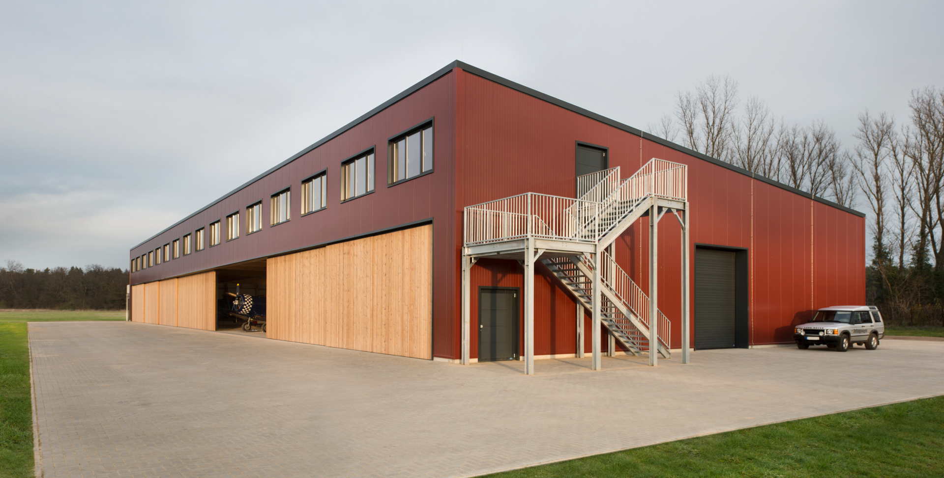 Flugplatz Bienenfarm Halle