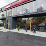 Autohaus Halle Fensterfassaden