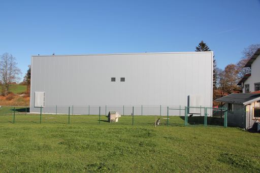 Flachdachhalle