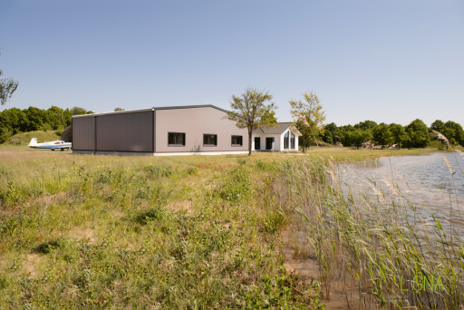 Hangar-am-see