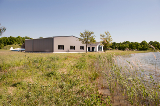 Hangar-am-see
